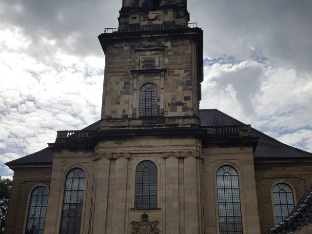 Christians Kirke in Kopenhagen, Außenansicht düster, Reiseblog pilzli