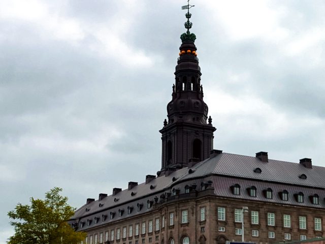 Christiansborg Außenansicht in Kopenhagen, Reiseblog pilzli