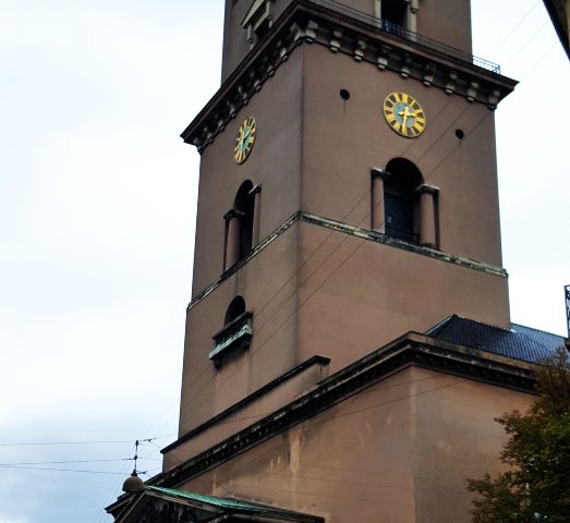 Frue Kirke in Kopenhagen von Außen. Reiseblog Pilzli